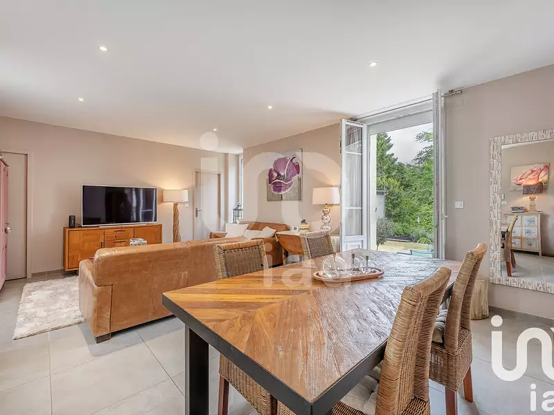 Maison, 115 m²