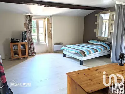 Maison, 255 m²