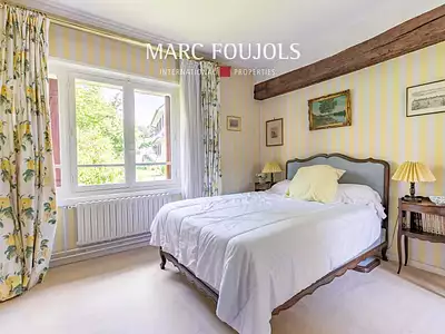 Maison, 290 m²