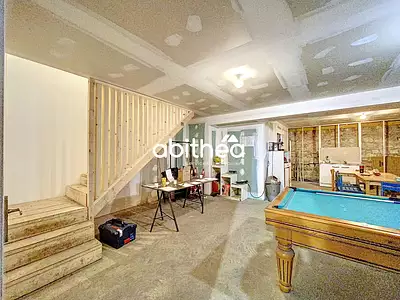 Divers, 334 m²