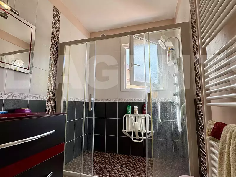 Maison, 139 m²