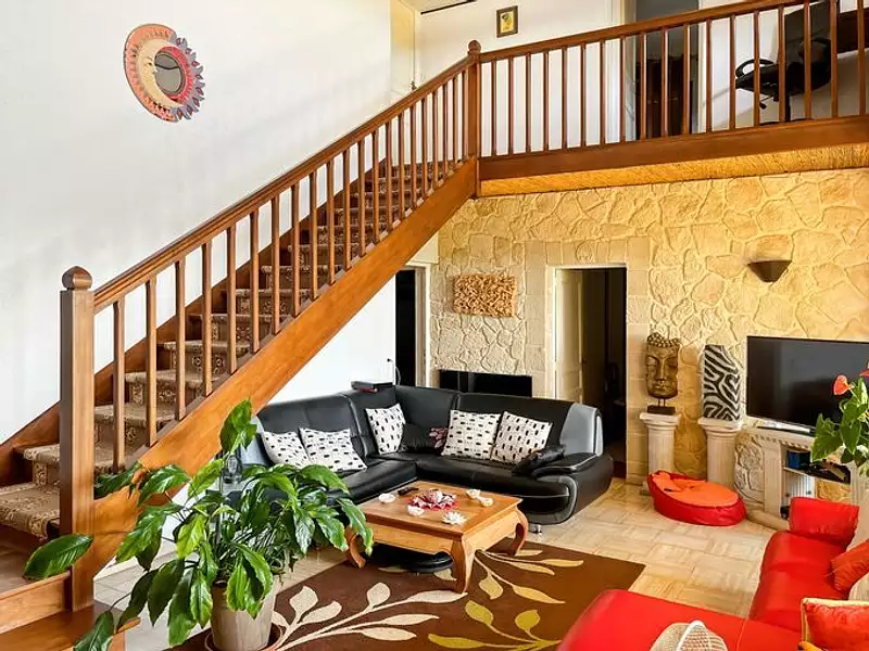 Maison, 271 m²