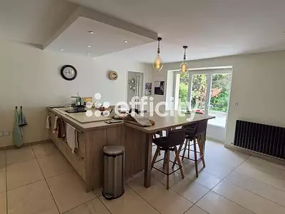 Maison, 310 m²
