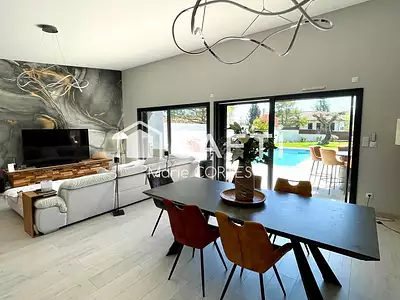 Maison, 164 m²