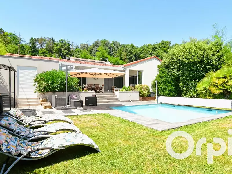 Maison, 150 m²