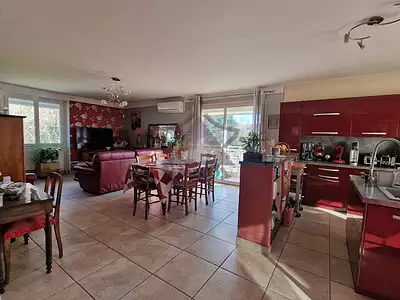 Maison, 197 m²