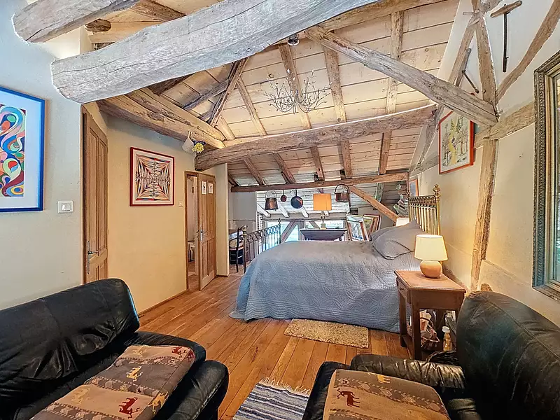Maison, 240 m²