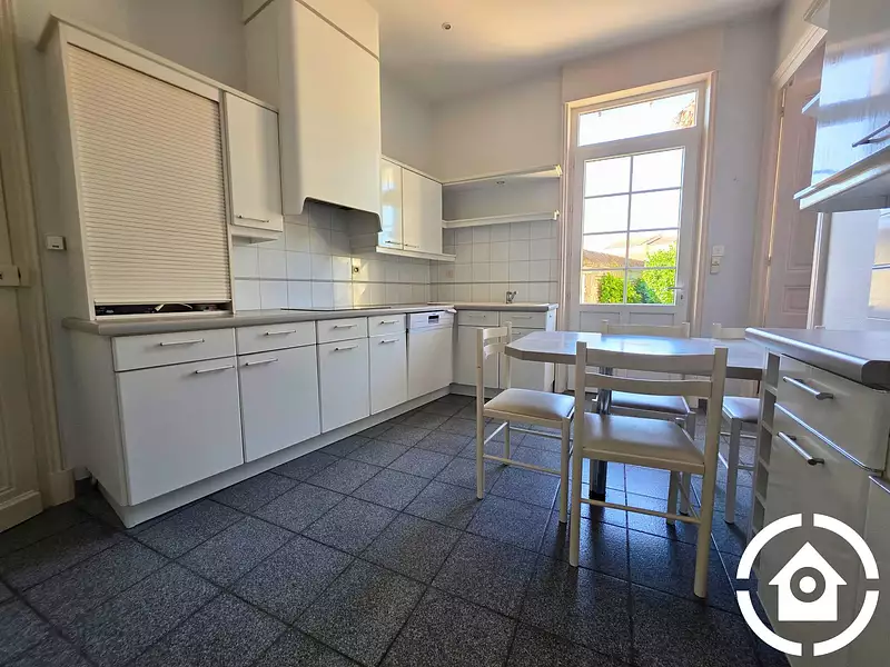 Maison, 230,87 m²