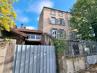 Maison, 239 m²