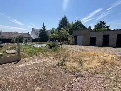 Terrain, 822 m²