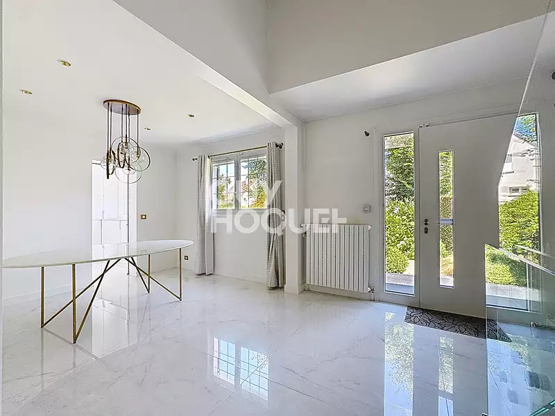 Maison, 160 m²