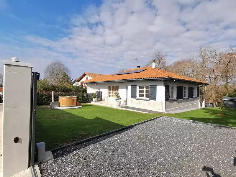 Maison, 148 m²
