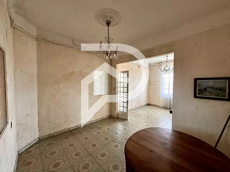 Maison, 220 m²