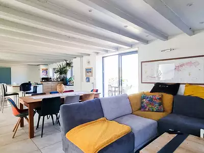 Maison, 230 m²