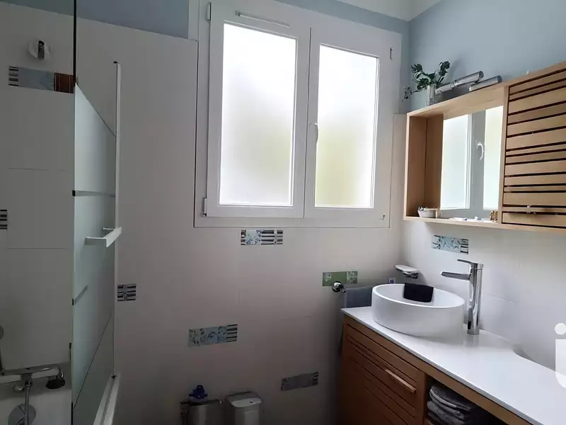 Maison, 184 m²