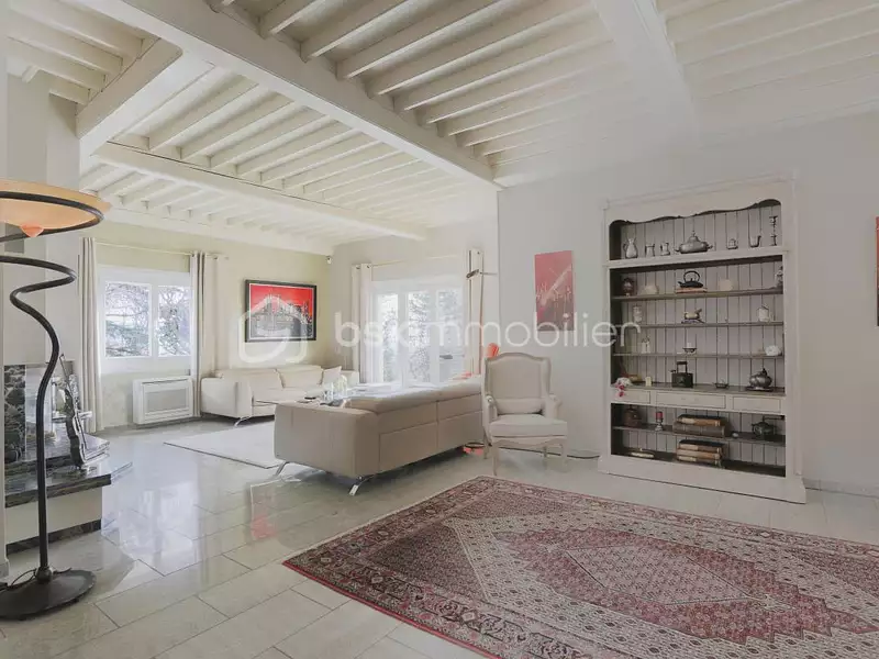Maison, 280 m²