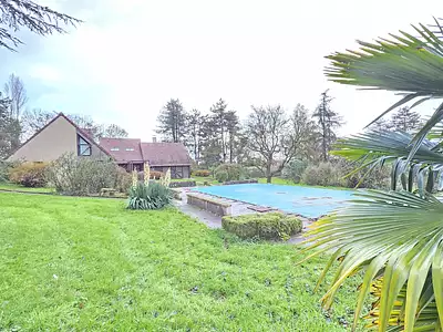 Maison, 233 m²