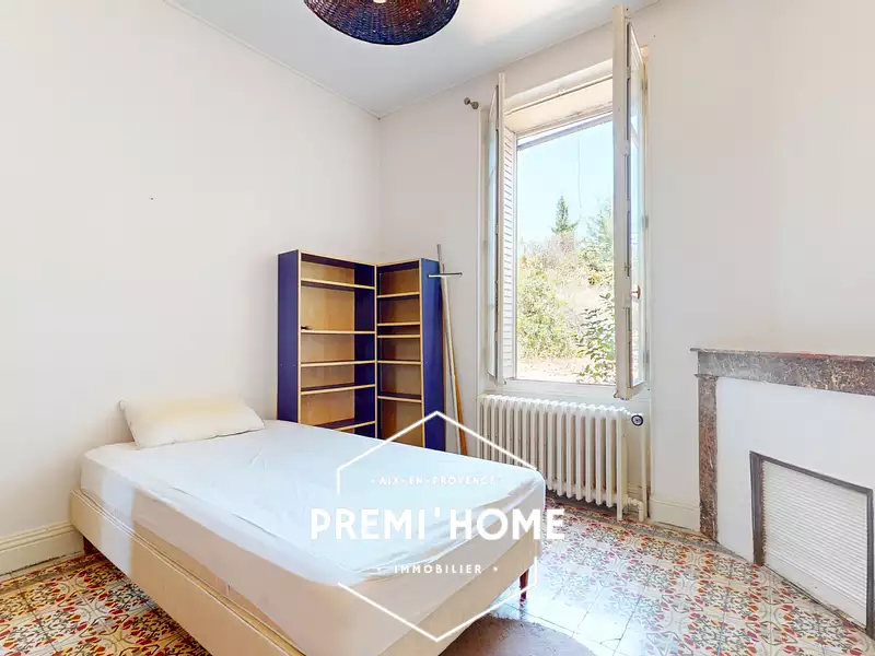 Maison, 190 m²