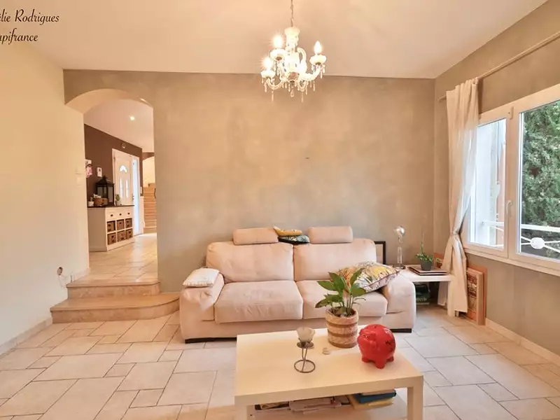 Maison, 203 m²