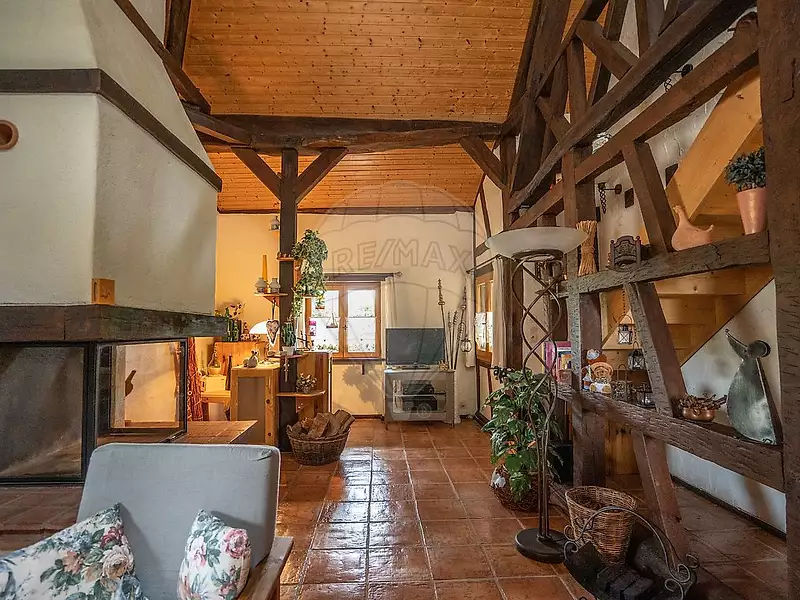 Maison, 247 m²