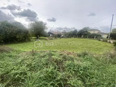 Terrain, 467 m²