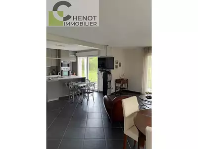 Maison, 155 m²