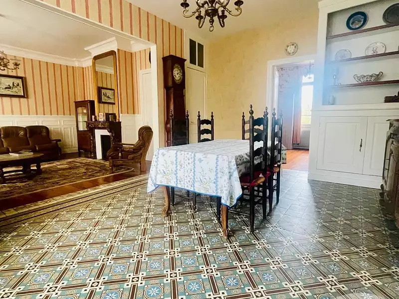 Maison, 179 m²