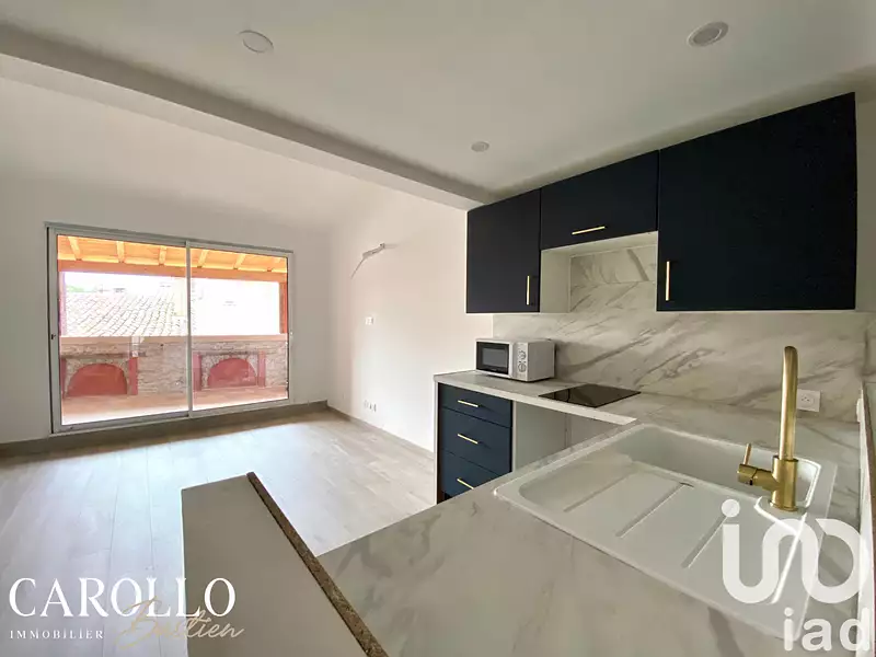 Immeuble, 140 m²