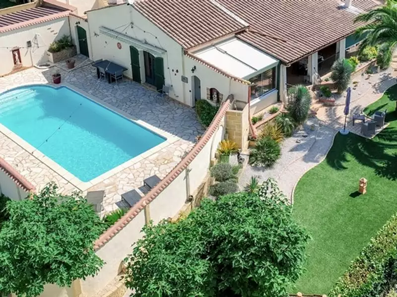 Maison, 145 m²
