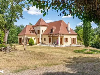 Maison, 242 m²