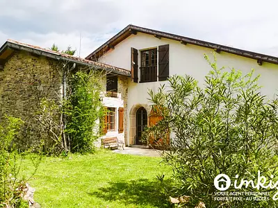 Maison, 380 m²