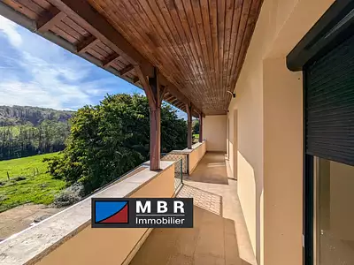 Maison, 218 m²