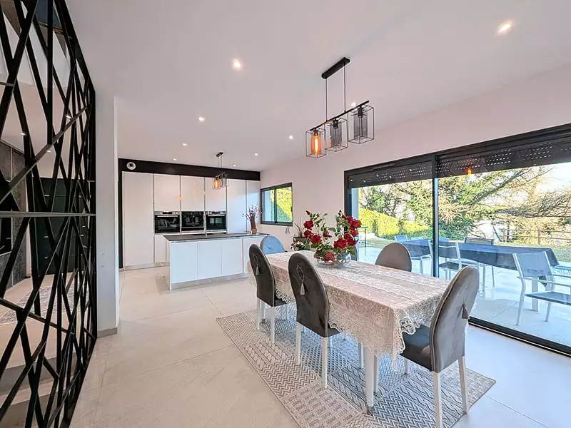Maison, 364 m²