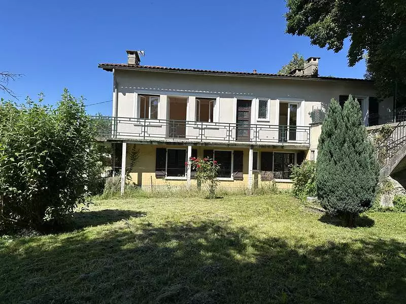 Maison, 185 m²