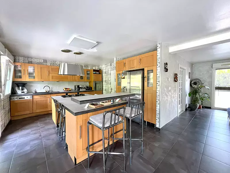 Maison, 344 m²