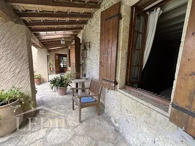 Maison, 165 m²