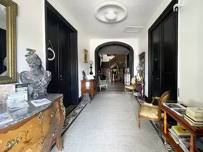 Maison, 700 m²