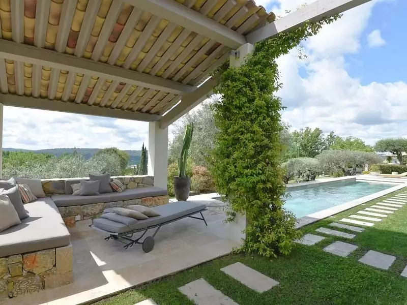 Maison, 283 m²