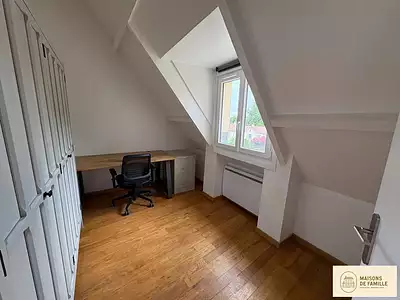 Maison, 143,61 m²