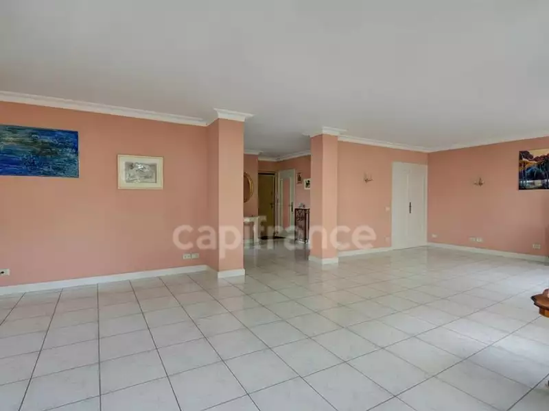 Appartement, 158 m²
