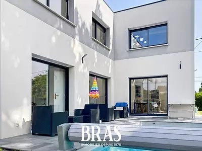 Maison, 160 m²