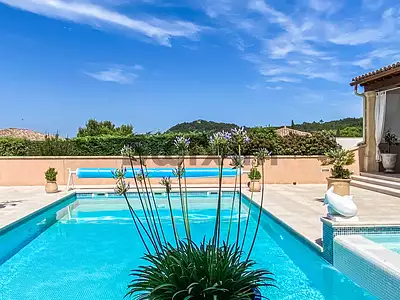 Maison, 257 m²