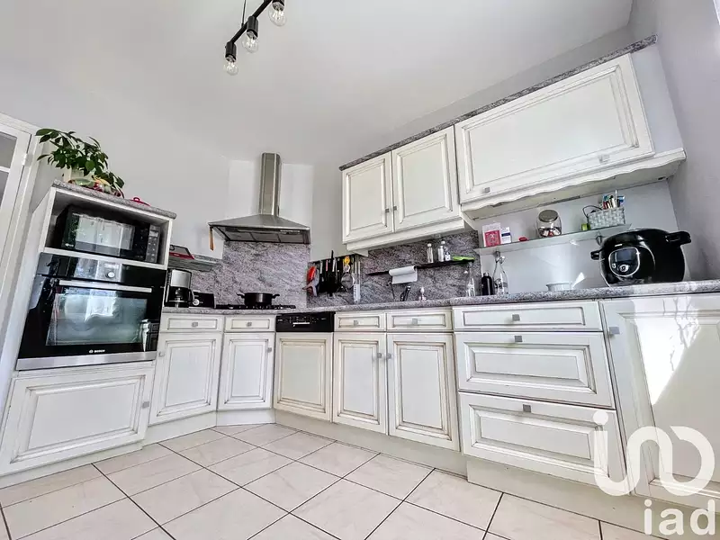Maison, 168 m²
