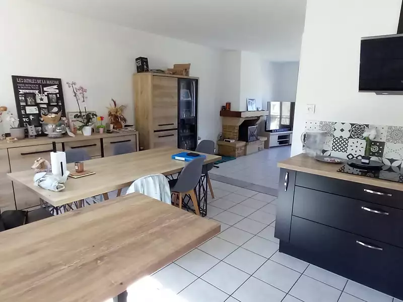Maison, 102 m²