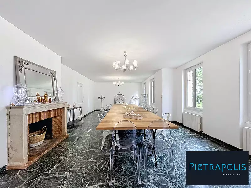 Maison, 380 m²
