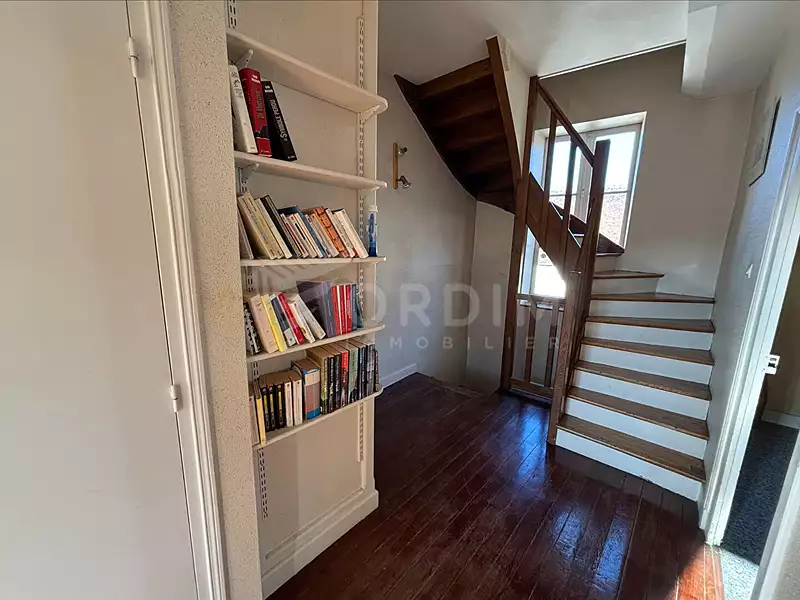 Maison, 210 m²