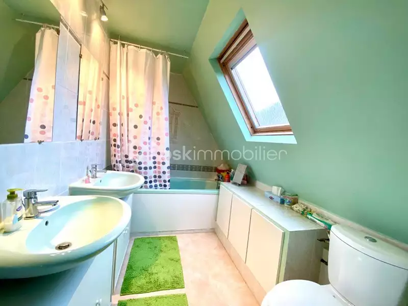 Maison, 125 m²