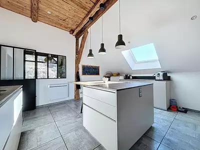 Maison, 230 m²