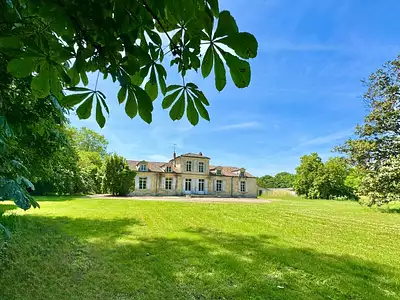 Maison, 385 m²