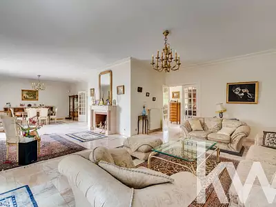 Maison, 280 m²